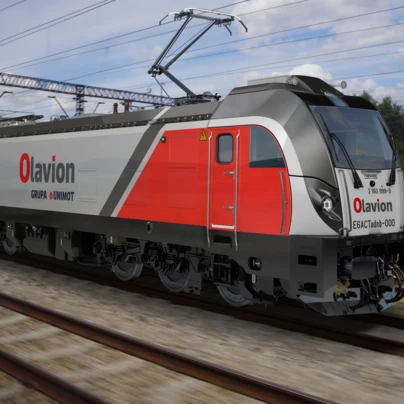 Lokomotywa elektryczna na torze kolejowym z wycieraczką do szyb, część publicznej sieci transportowej. EBACTadb-000 by Olavion.